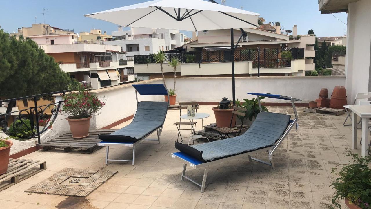 Attico Terramare - Beach & Maxi Terrace & Electricbbq سانتا مارينيلاّ المظهر الخارجي الصورة